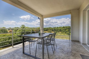 Apartment | Balkon