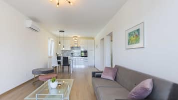 Apartment | Living room