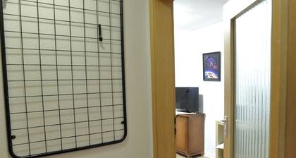 City apartment 12a - Located right next to the pedestrian zone and BrĂŒhl Palace Park