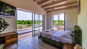 Unclassified image, 4 of 47, button - Villa in Filipana With Private Heated Pool (Marcana)