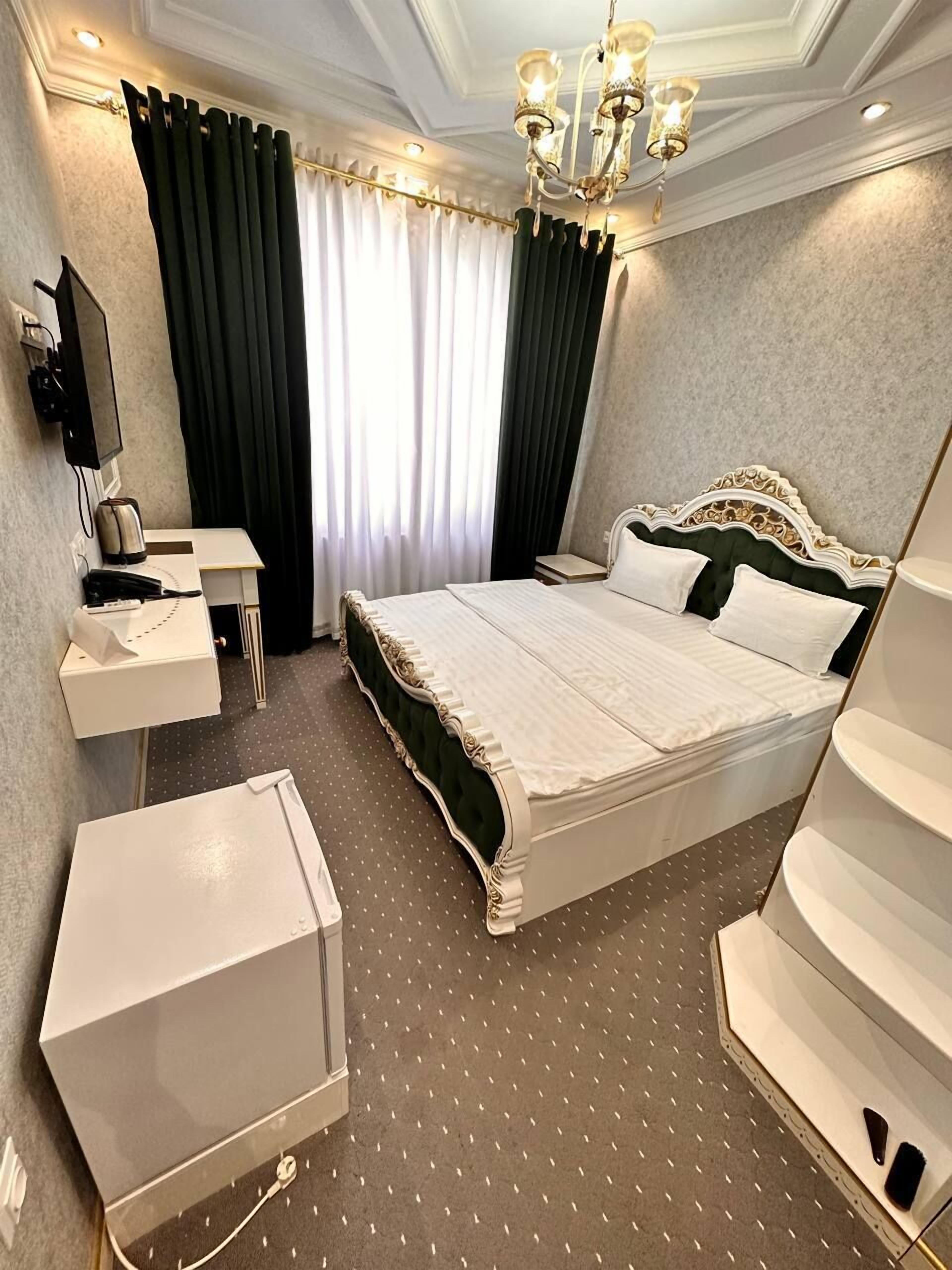 Deluxe-Doppel- oder -Zweibettzimmer, Blick auf den Innenhof