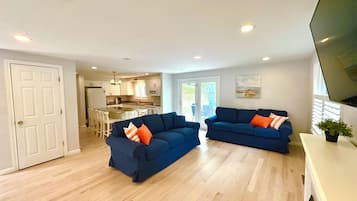 TV connectée, cheminée