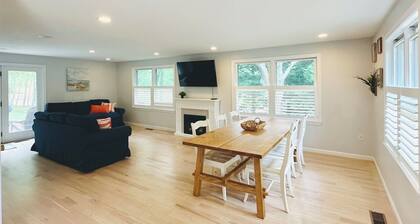 New for 2025 3 Bedroom Retreat 1 Mile from Westerlyâs Beautiful Beaches!