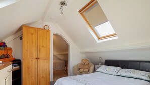 Room - The Old Tack Room - UK49233 (Tilshead)