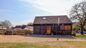 Exterior - The Old Tack Room - UK49233 (Tilshead)