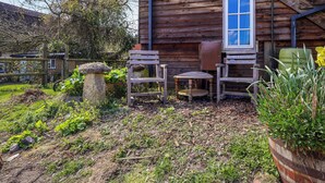 Terrace/patio - The Old Tack Room - UK49233 (Tilshead)