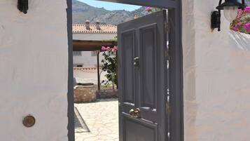 Entrada de la propiedad