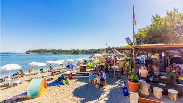 الإطلالة من المنشأة