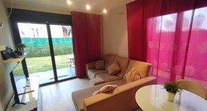 Smart TV, DVD player, stereo