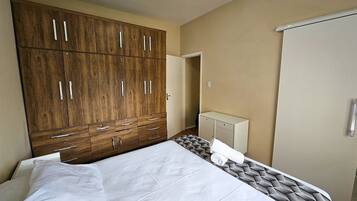 Huoneisto | 3 makuuhuonetta, ilmainen Wi-Fi