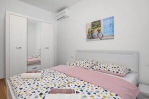 Room - Charming Villa With Pool (Sveta Nedelja)