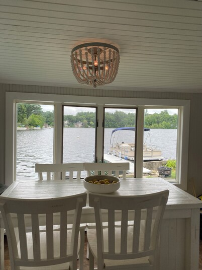 waterfront 2-bedroom with private dock!