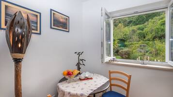 Apartment | Living room