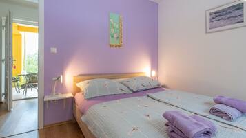 Apartment | 1 bedroom, iron/ironing board