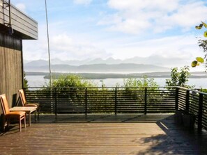 Apartment | Exterior - 7 Person Holiday Home in Molde (Molde)