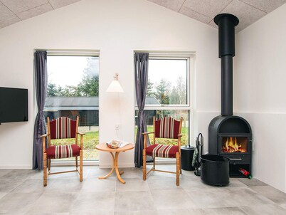 4 Star Holiday Home in Farvang