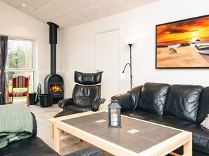 House | Interior - 4 Star Holiday Home in Farvang (Farvang)