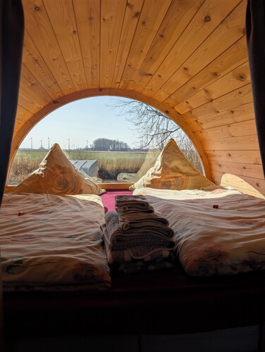 The apple - sleeping barrel in East Frisia