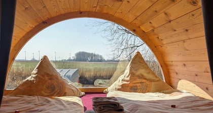 The apple - sleeping barrel in East Frisia