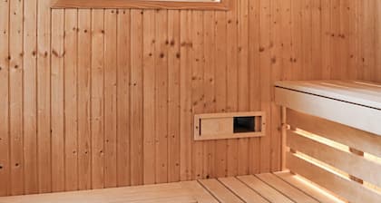 3 Bedroom Holiday Home With Sauna