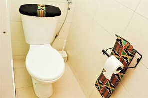 Shower, towels