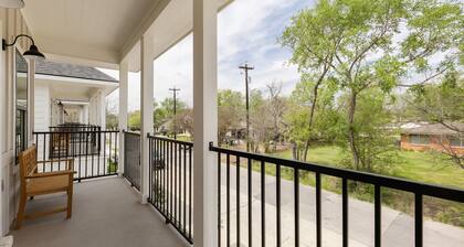 Traditions: New Home, 2mi-A&M/Wlk-Legends Evnt Ctr