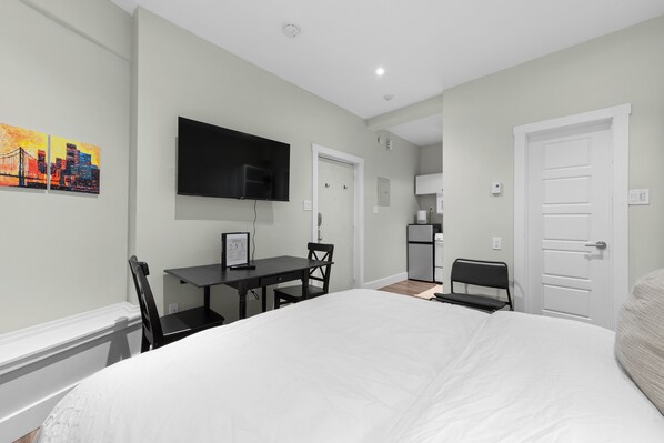 1 Schlafzimmer, Bügeleisen/Bügelbrett, Reisekinderbett, WLAN