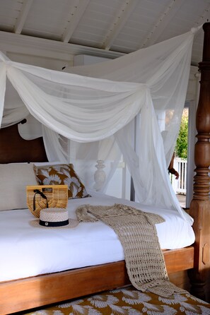 3 bedrooms, desk, iron/ironing board, WiFi - NEW! Villa Vagabond Breathtaking Panoramic View & Caribbean Charm St-Barts 3 Bdr (Saint Barthélemy)