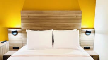 Standard Room | Desk, laptop workspace, free WiFi