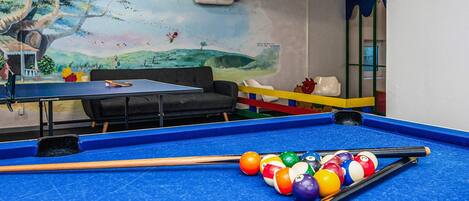 House | Games room