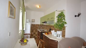 Apartment | Private kitchen