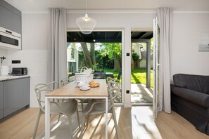 House | Dining
