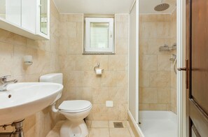 Apartment | Badezimmer | Haartrockner