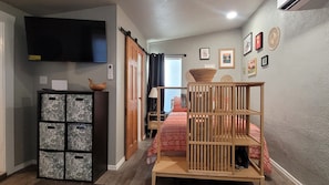 1 chambre, fer et planche à repasser, Wi-Fi, draps fournis