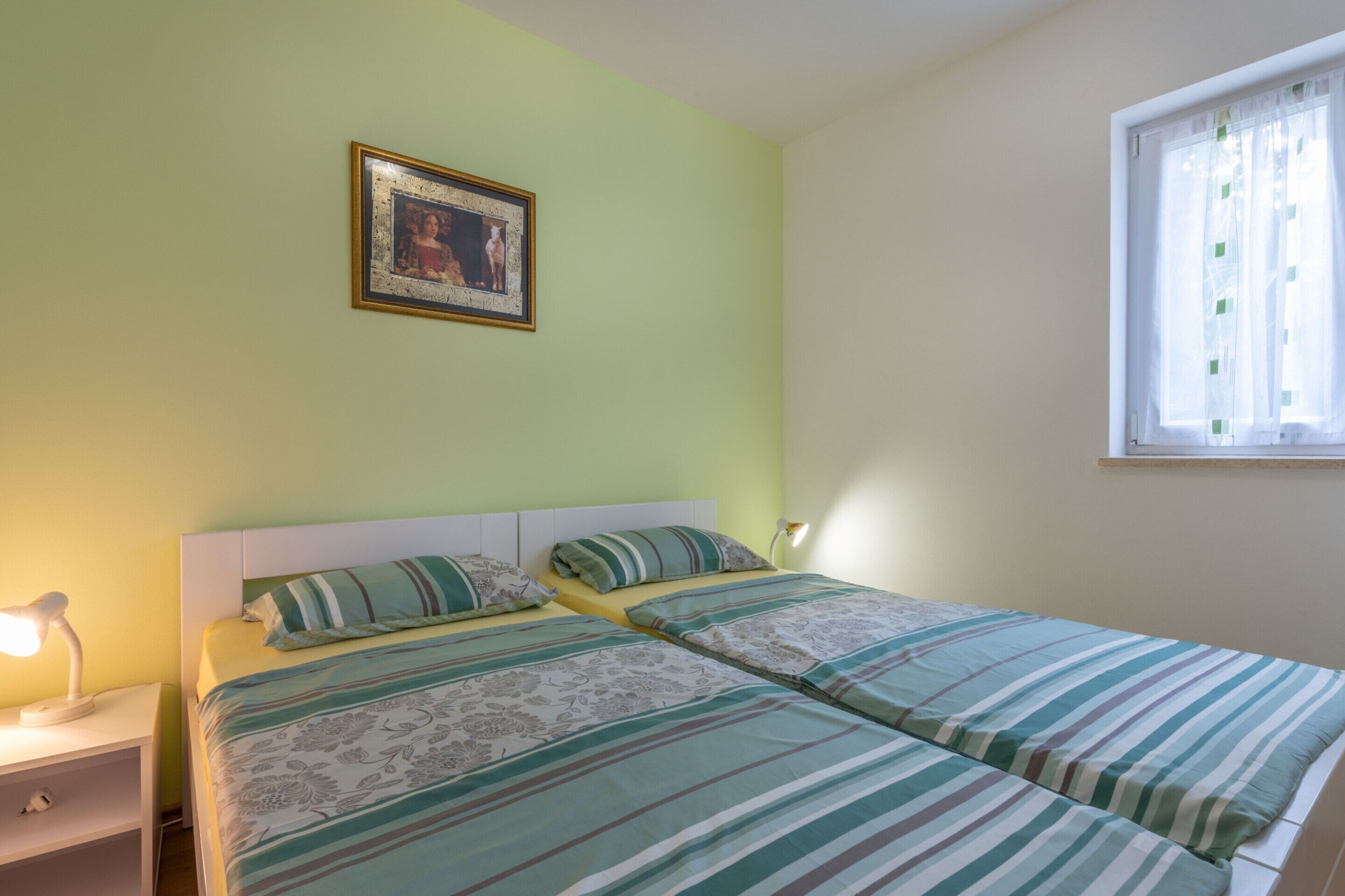 Apartment | 1 bedroom, iron/ironing board