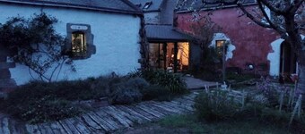 House 1827, walking distance to the beach, 3 people