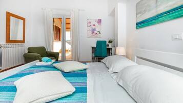 Apartment | 1 bedroom, iron/ironing board