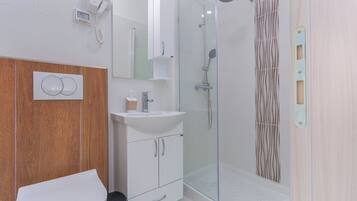 Villa | Bathroom | Hair dryer