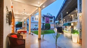 华丽双人房, 庭院景观 | 露台