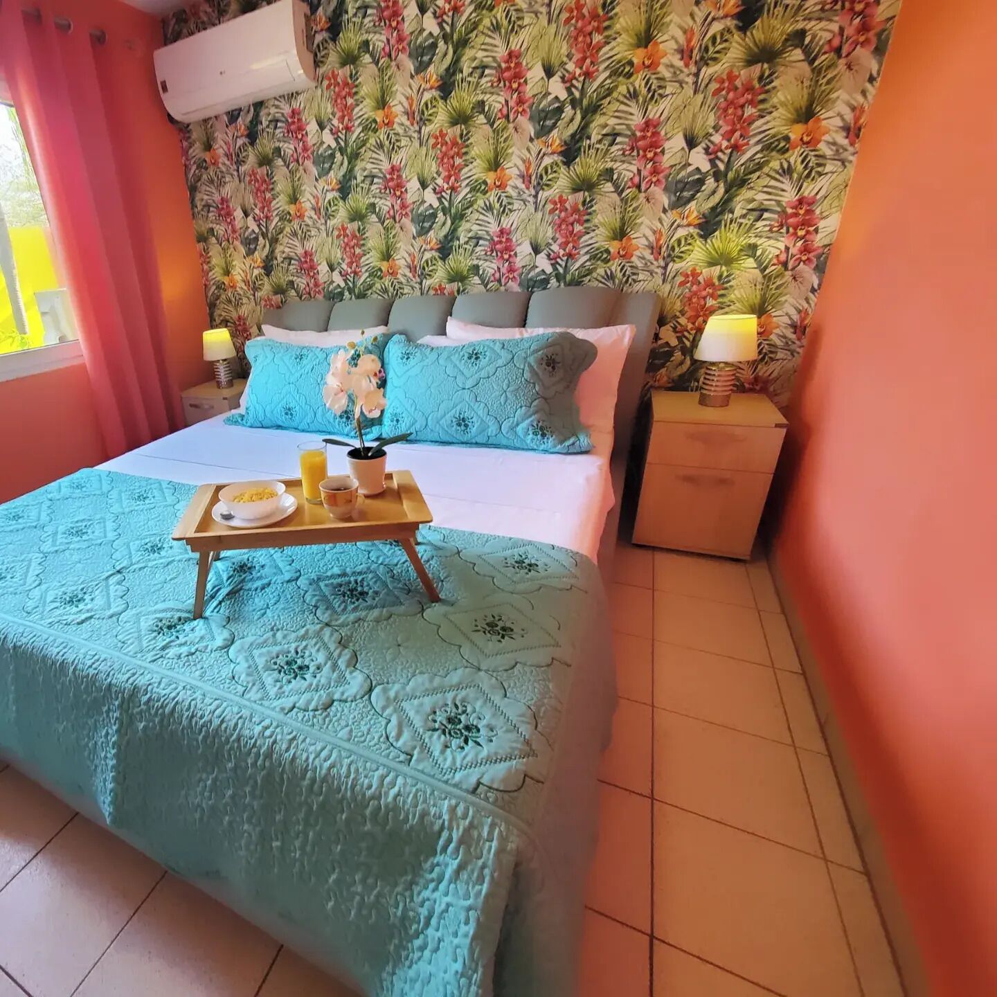 1 多间卧室、客房内保险箱、熨斗/熨衣板、旅行婴儿床