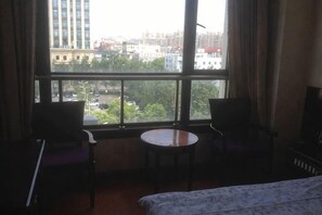 Unclassified image, 5 of 44, button - Shanghai Golden Hotel (Shanghai)