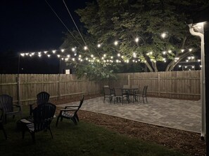 Outdoor dining - Rockne's Rally<>Updated 3BR 2BA Home 1 Mi to ND (South Bend)