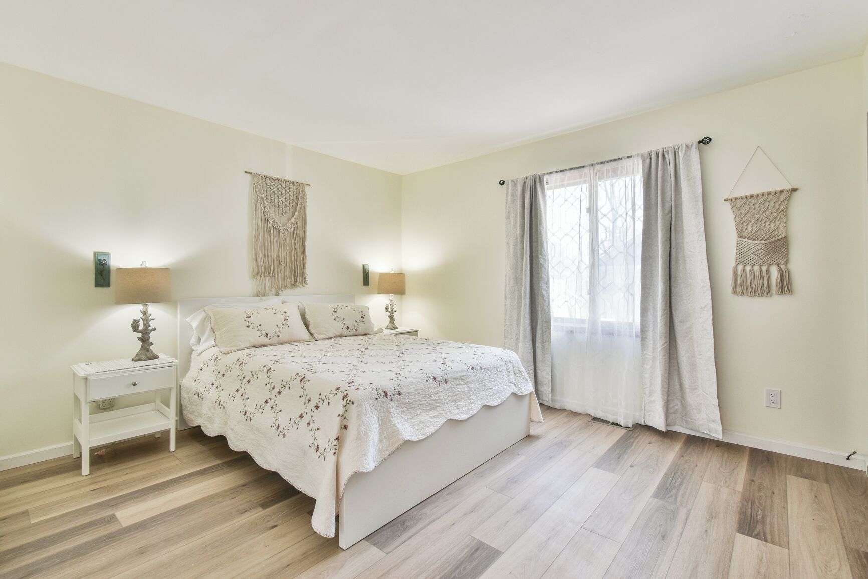 3 bedrooms, free WiFi, bed sheets