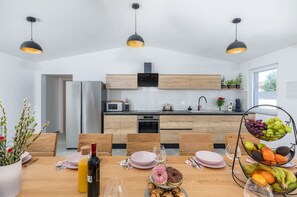 Villa | Privat køkken | Højstol