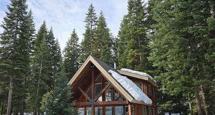 Scenic 2 bedroom home with Loft nestled on 30 beautiful acres near New Meadows.