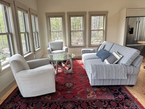 TV connectée, cheminée, imprimantes