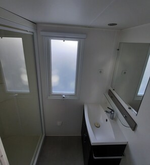 Haartrockner, Seife, Toilettenpapier