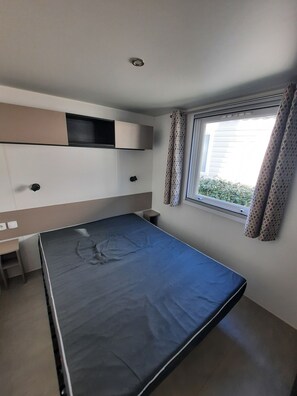 3 makuuhuonetta, Wi-Fi