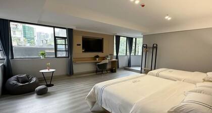 Pod Inn Selected Hotel (Chengdu Kuanzhai Alley Xi'an North Road)