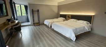 Pod Inn Selected Hotel (Chengdu Kuanzhai Alley Xi'an North Road)